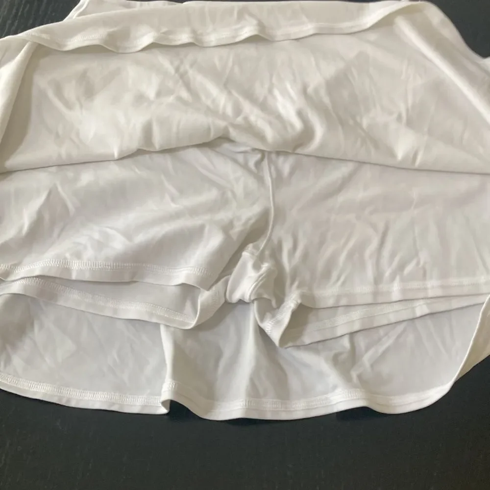 Aerie Offline Bright White Super Crossover Soft Tennis Core Skort size L